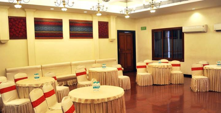 Abbott Hotel Navi Mumbai Exterior foto