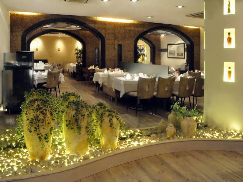 Abbott Hotel Navi Mumbai Exterior foto