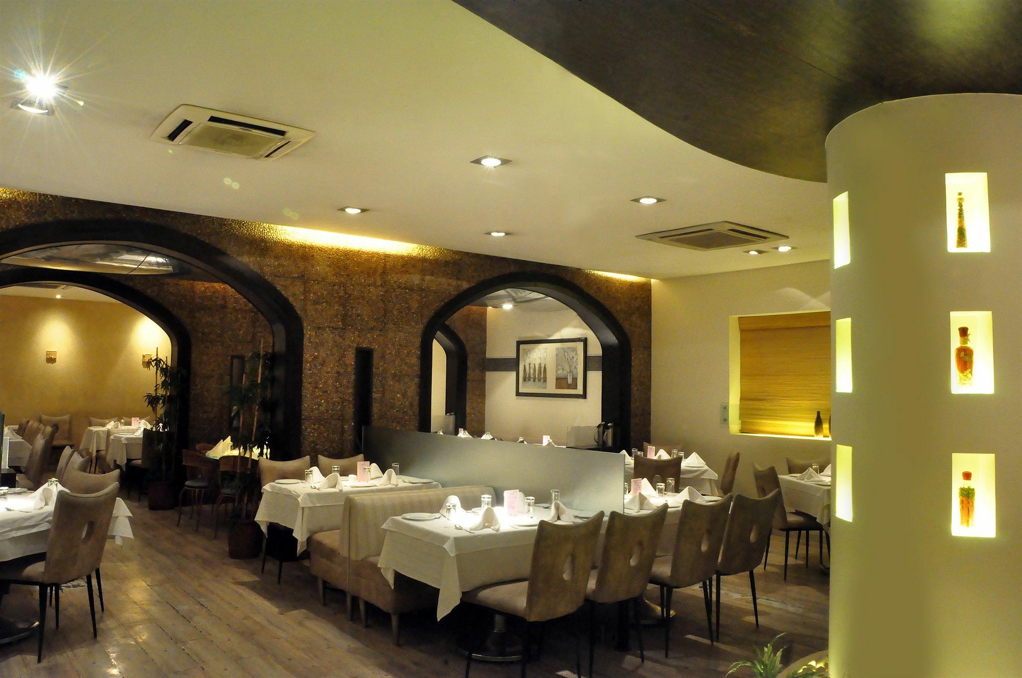 Abbott Hotel Navi Mumbai Exterior foto